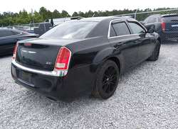 2014 Chrysler 300   — 4