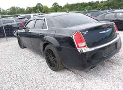 2014 Chrysler 300   — 3
