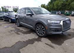 2017 Audi Q7 3.0T Premium