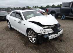 2017 Chrysler 300C  