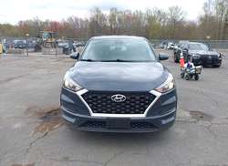 2021 Hyundai Tucson SE — 11