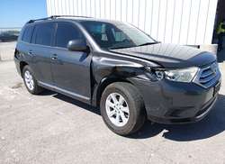 2013 Toyota Highlander Base V6