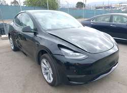 2024 Tesla Model Y Long Range Dual Motor ALL-Wheel Drive