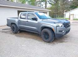 2022 Nissan Frontier S 4X4