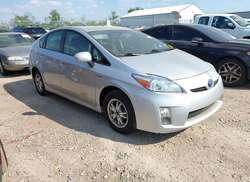 2010 Toyota Prius III