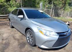 2016 Toyota Camry XLE