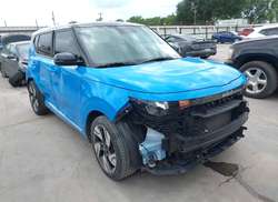 2024 KIA Soul GT-Line