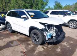 2016 Toyota Highlander XLE V6