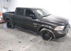 2017 RAM 1500 Express 4X4 5'7 BOX