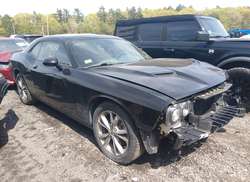 2020 Dodge Challenger SXT AWD