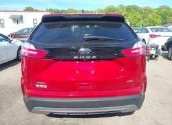 2021 Ford Edge SEL — 16