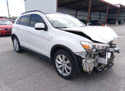 2014 Mitsubishi Outlander Sport SE
