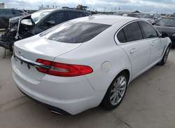 2013 Jaguar XF I4 T — 4
