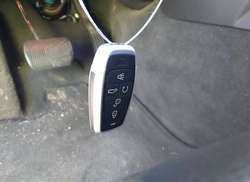 2013 Jaguar XF I4 T — 11