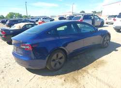 2022 Tesla Model 3 Long Range Dual Motor ALL-Wheel Drive