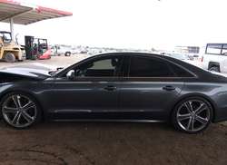 2013 Audi S8 4.0T — 15
