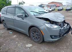 2020 Chrysler Pacifica Touring L Plus