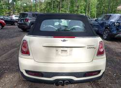 2015 Mini Convertible Cooper S — 16