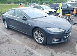 2014 Tesla Model S  