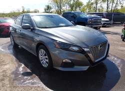 2022 Nissan Altima S FWD