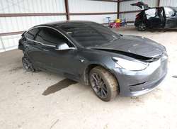 2018 Tesla Model 3 Long Range/MID Range