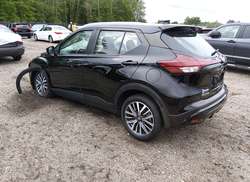 2021 Nissan Kicks SV Xtronic CVT — 3