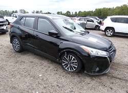 2021 Nissan Kicks SV Xtronic CVT