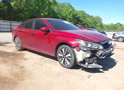 2021 Nissan Altima SV FWD