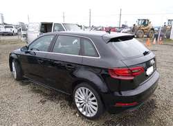 2016 Audi A3 E-Tron 1.4T Premium — 3