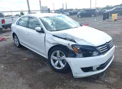 2013 Volkswagen Passat 2.5L SE