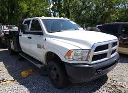 2018 RAM 3500 Chassis Tradesman/SLT/Laramie