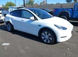 2023 Tesla Model Y AWD/Long Range Dual Motor ALL-Wheel Drive