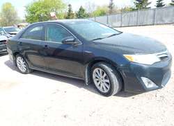 2013 Toyota Camry Hybrid XLE