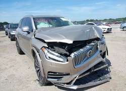2024 Volvo XC90 B5 Plus Bright Theme