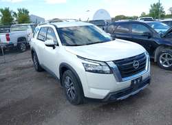 2023 Nissan Pathfinder SL 4WD