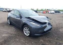 2023 Tesla Model Y AWD/Long Range Dual Motor ALL-Wheel Drive