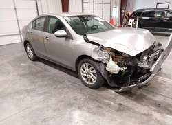 2013 Mazda MAZDA3 I Touring