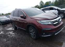 2021 Honda Pilot AWD Touring 8 Passenger