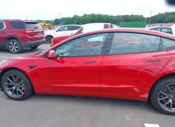 2021 Tesla Model 3 Long Range — 14