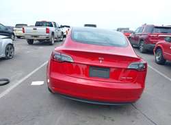 2021 Tesla Model 3 Long Range — 16