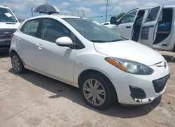 2013 Mazda MAZDA2 Sport