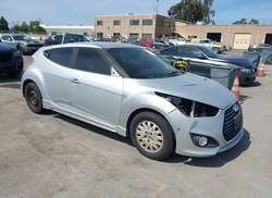 2015 Hyundai Veloster Turbo