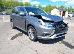 2022 Mitsubishi Outlander Phev GT S-AWC/LE S-AWC/SEL S-AWC