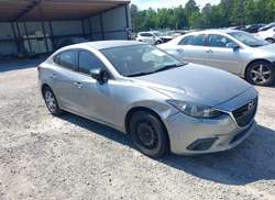 2015 Mazda MAZDA3 I Sport
