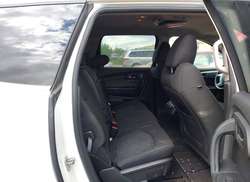 2011 Chevrolet Traverse 1LT — 8