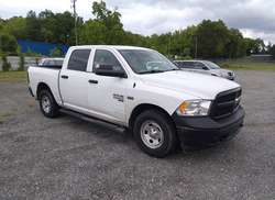 2019 RAM 1500 Classic Tradesman 4X4 5'7 BOX