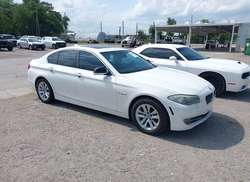 2011 BMW 528I  