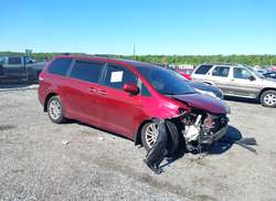 2011 Toyota Sienna XLE V6