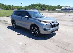 2022 Mitsubishi Outlander Black Edition 2WD/SE 2.5 2WD/SE Launch Edition 2WD
