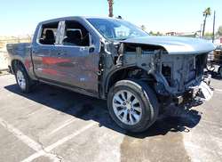 2021 Chevrolet Silverado 1500 4WD  Short BED Custom